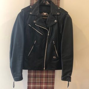 EUC womens leather Harley Davidson jacket